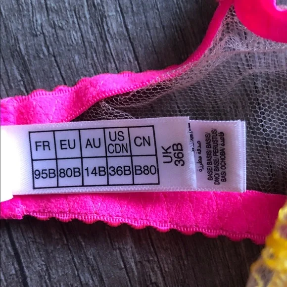 Agent Provocateur Lace Zuri Bra 36B - Picture 6 of 10